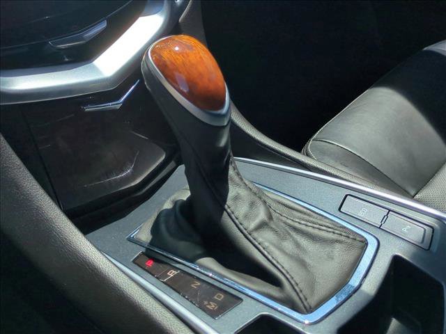 Used 2016 Cadillac SRX Luxury image 12