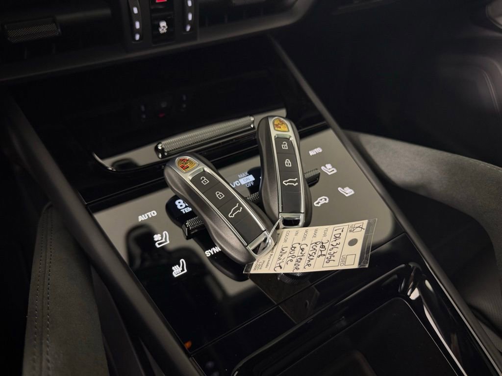 New 2026 Porsche Cayenne Coupe AWD/4WD image 27