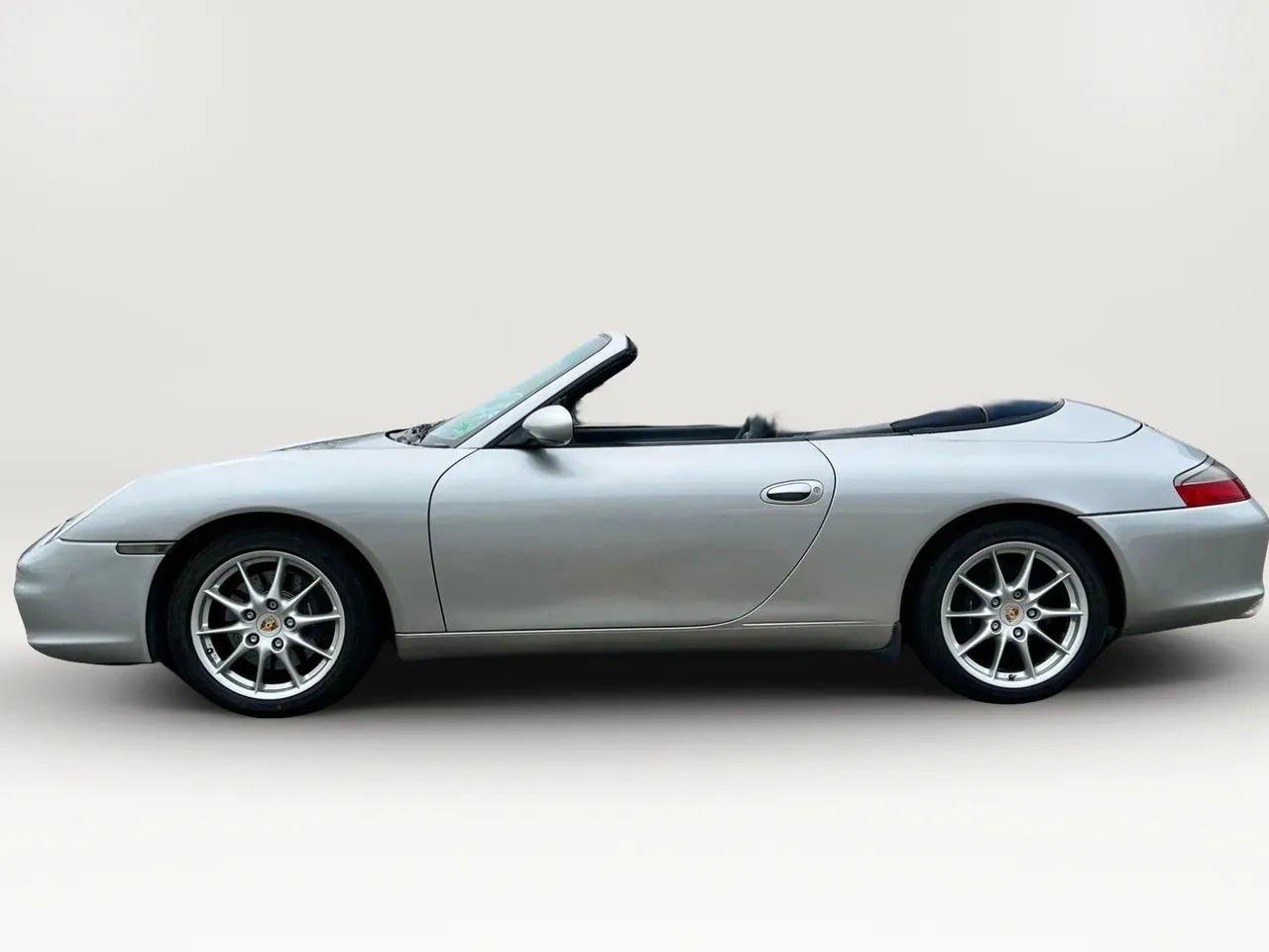 Used 2002 Porsche 911 Carrera image 4