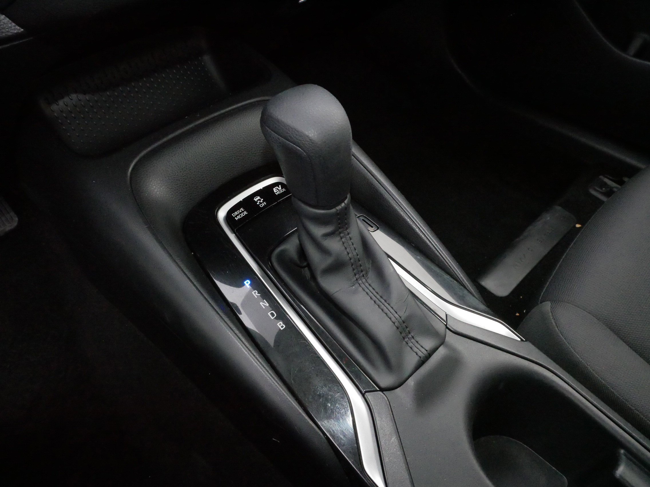 Certified 2024 Toyota Corolla LE image 24