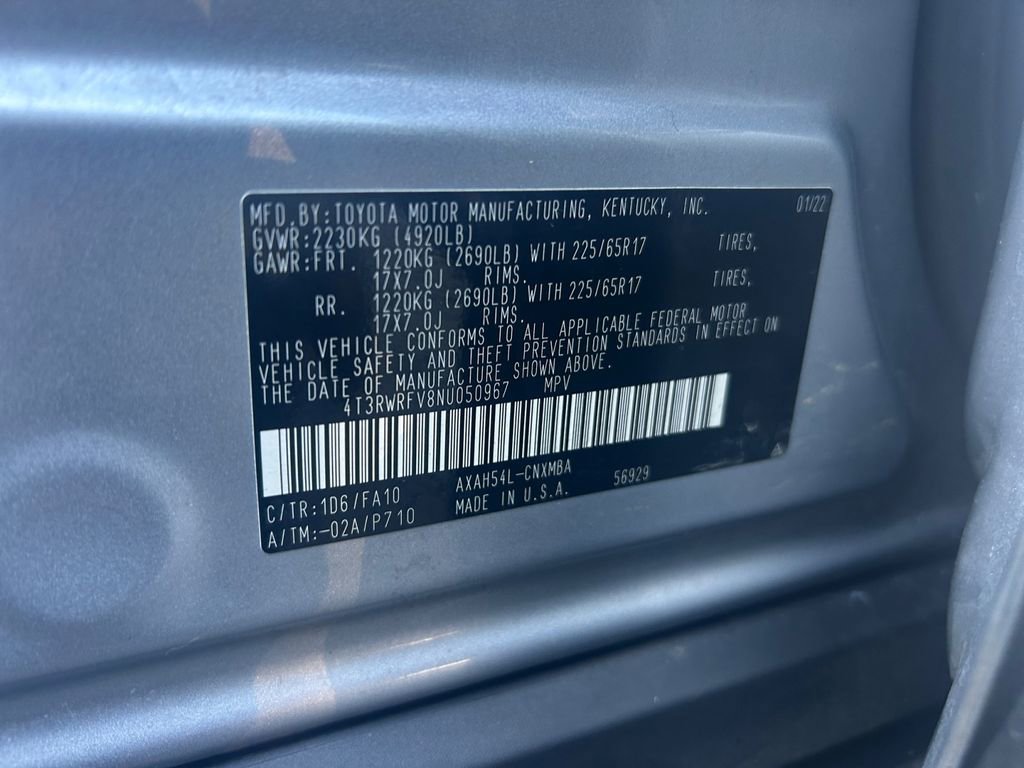 Used 2022 Toyota RAV4 XLE image 34