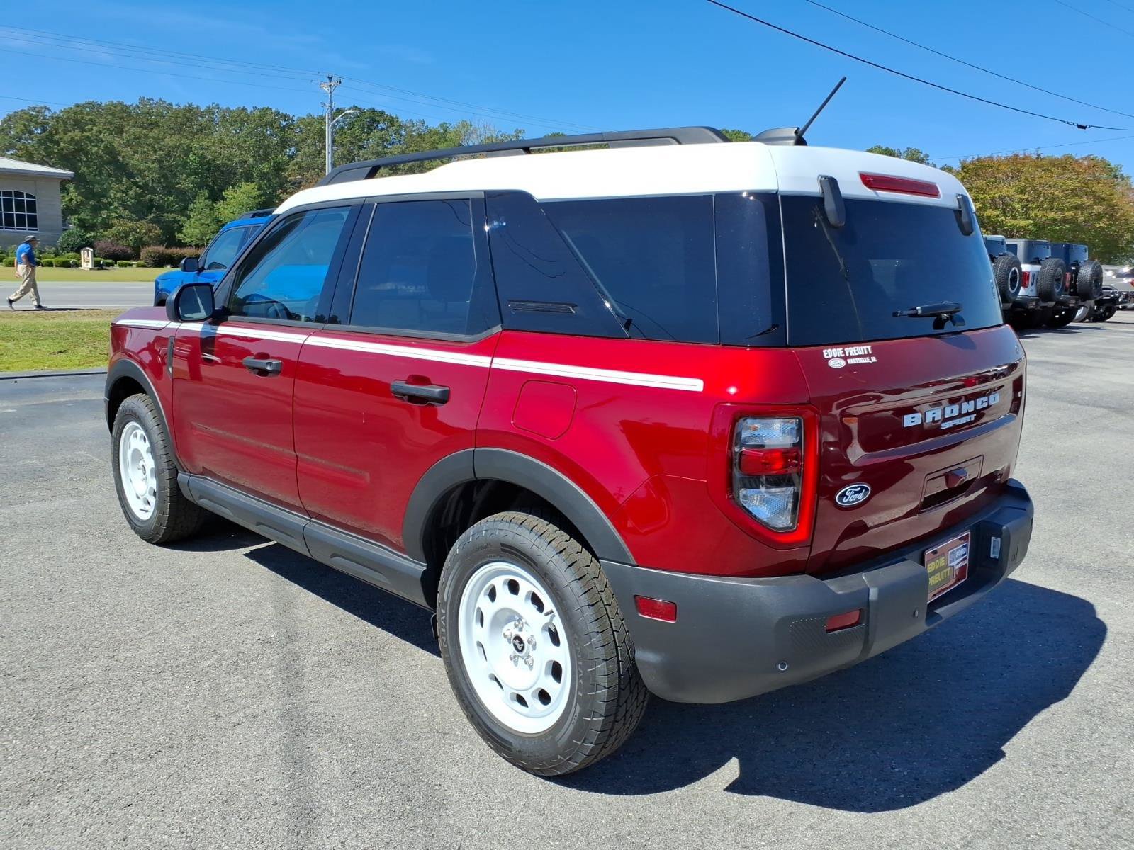 New 2026 Ford Bronco Sport Heritage w/ Convenience Package AWD/4WD image 3