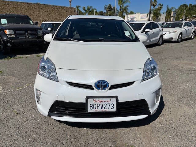 Used 2015 Toyota Prius Two FWD image 4