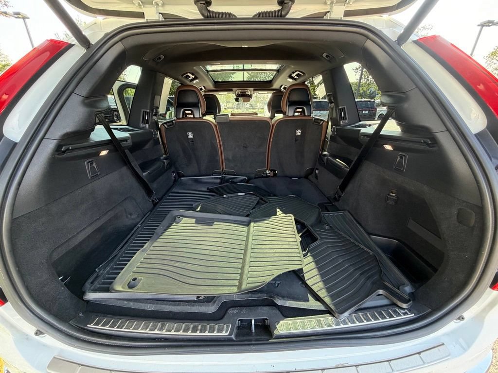 Used 2022 Volvo XC90 T6 Inscription w/ Advanced Package AWD/4WD image 32