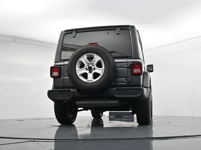 Used 2023 Jeep Wrangler Sport AWD/4WD image 35