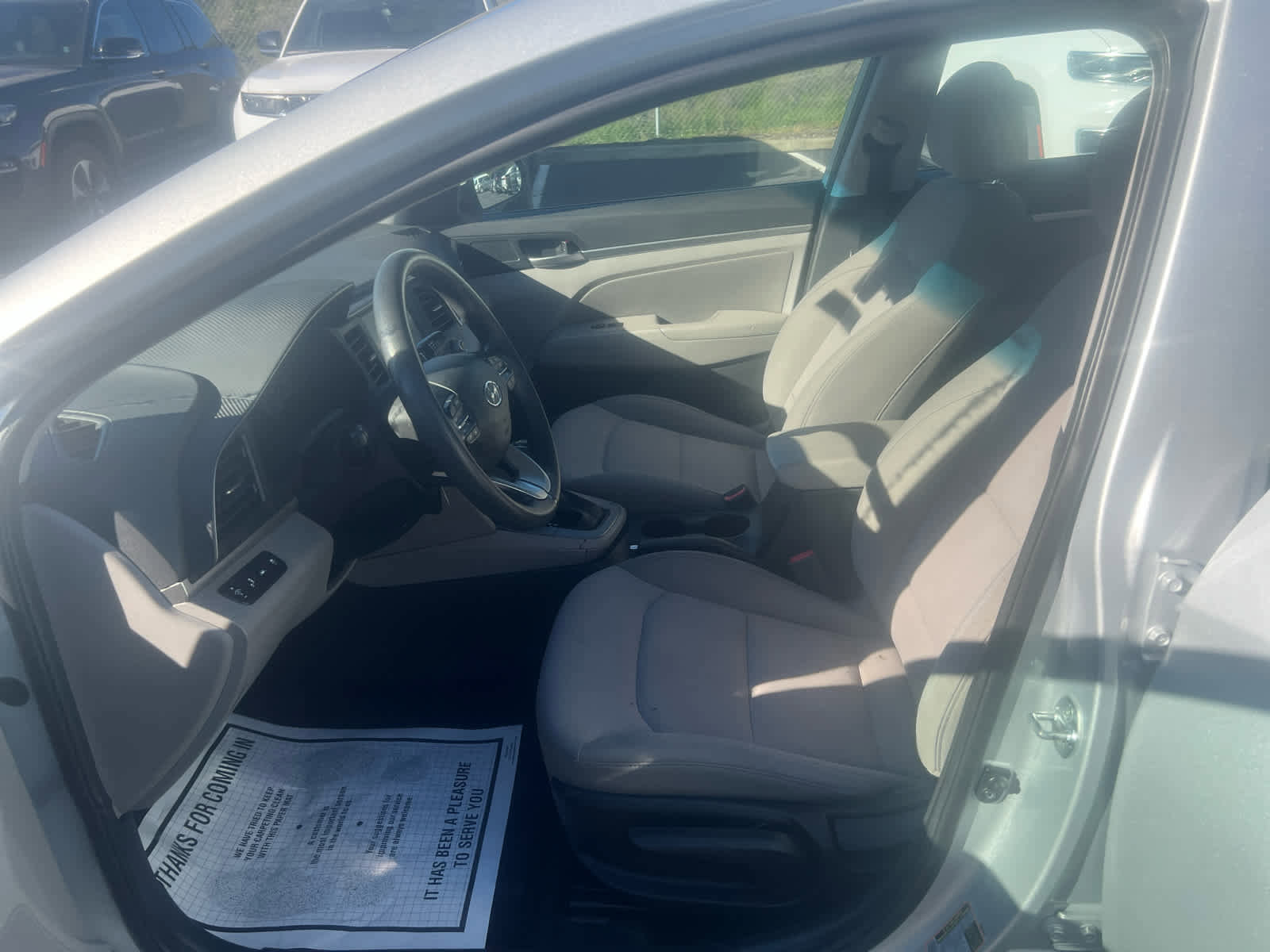 Used 2020 Hyundai Elantra SEL image 9