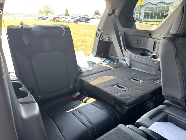 New 2026 Honda Pilot Black Edition image 25