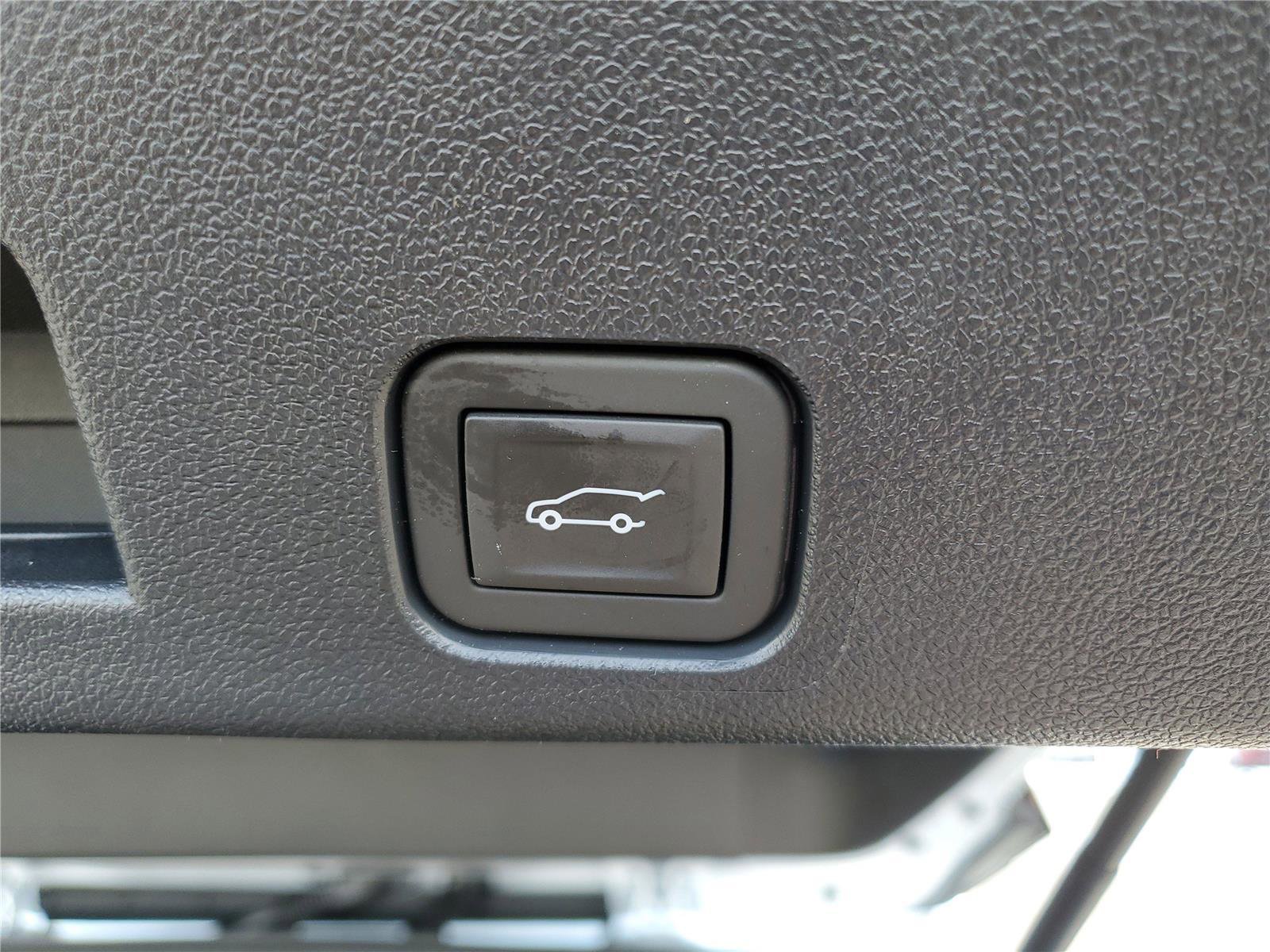 New 2026 GMC Acadia Elevation w/ Black Edition image 9