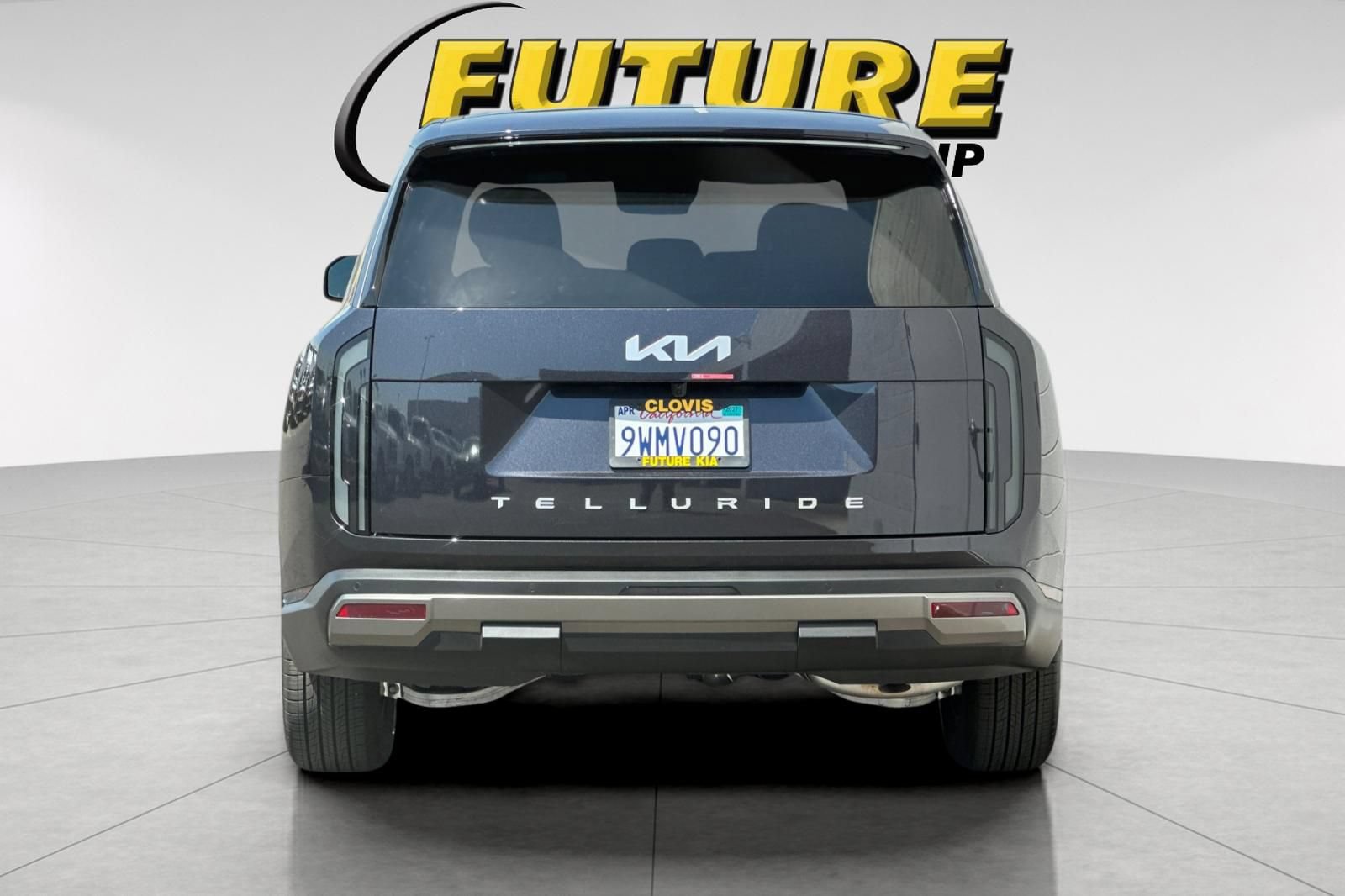 Used 2027 Kia Telluride LX FWD image 5
