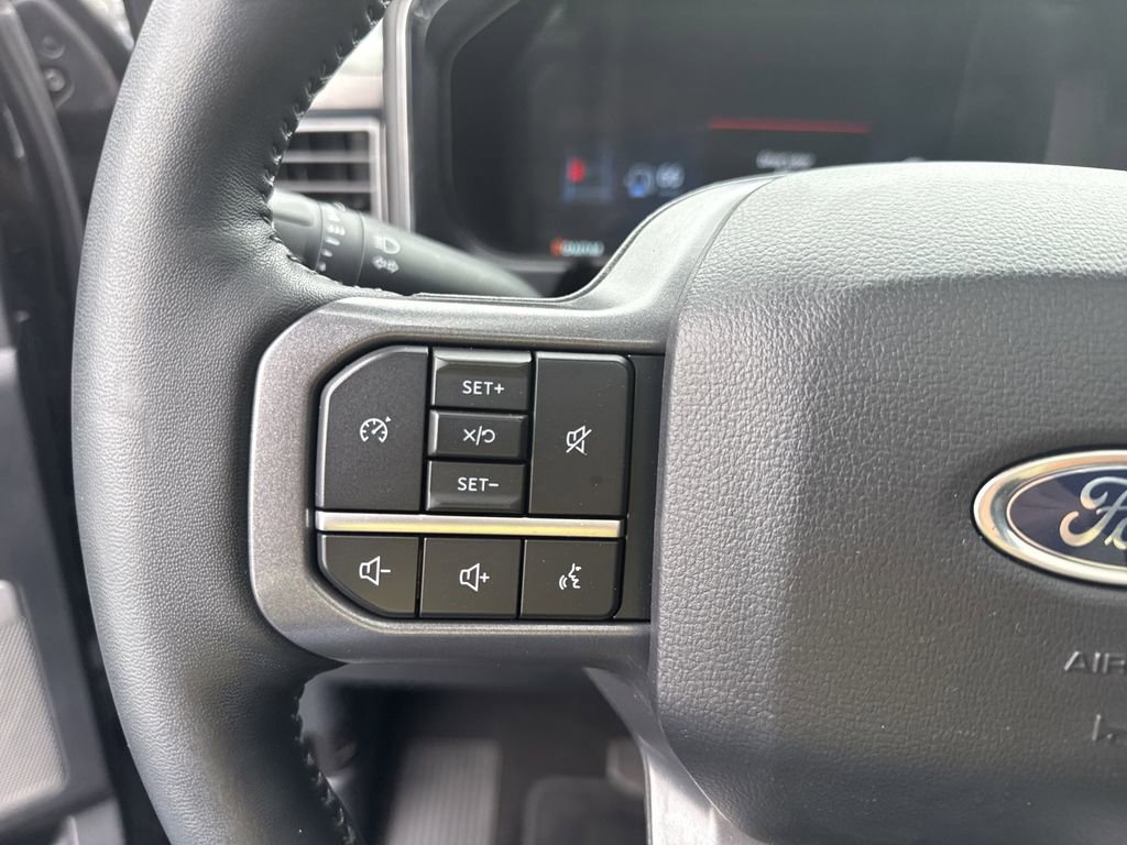 Used 2024 Ford F350 Lariat w/ Chrome Package AWD/4WD image 26