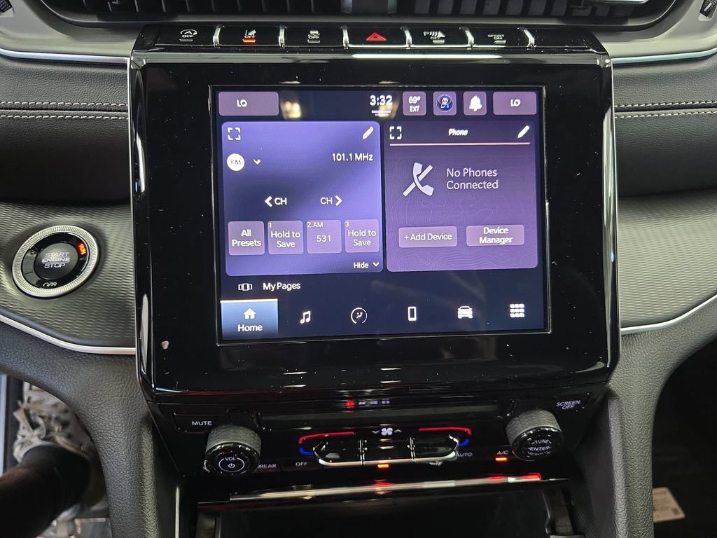New 2026 Jeep Grand Cherokee L Laredo AWD/4WD image 21