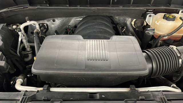 Used 2021 Chevrolet Silverado 1500 LT Trail Boss w/ Convenience Package II AWD/4WD image 28