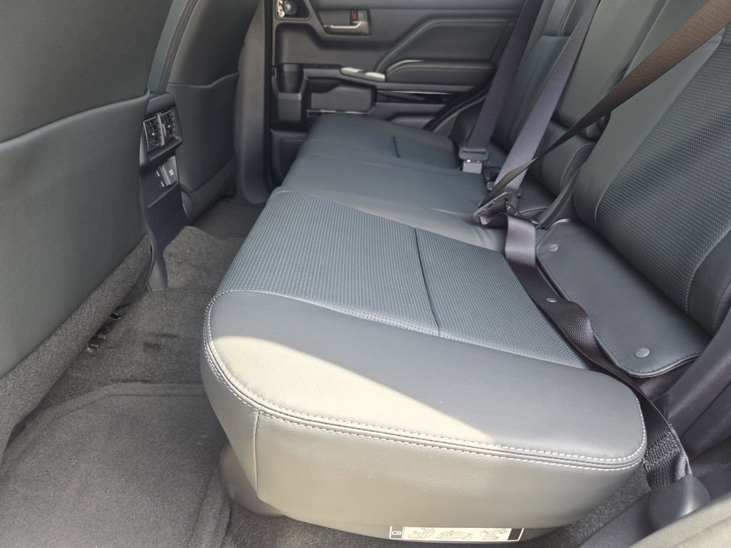 New 2026 Toyota 4Runner Limited AWD/4WD image 22