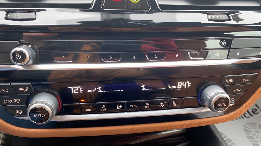 Used 2023 BMW 530i xDrive w/ Premium Package image 20