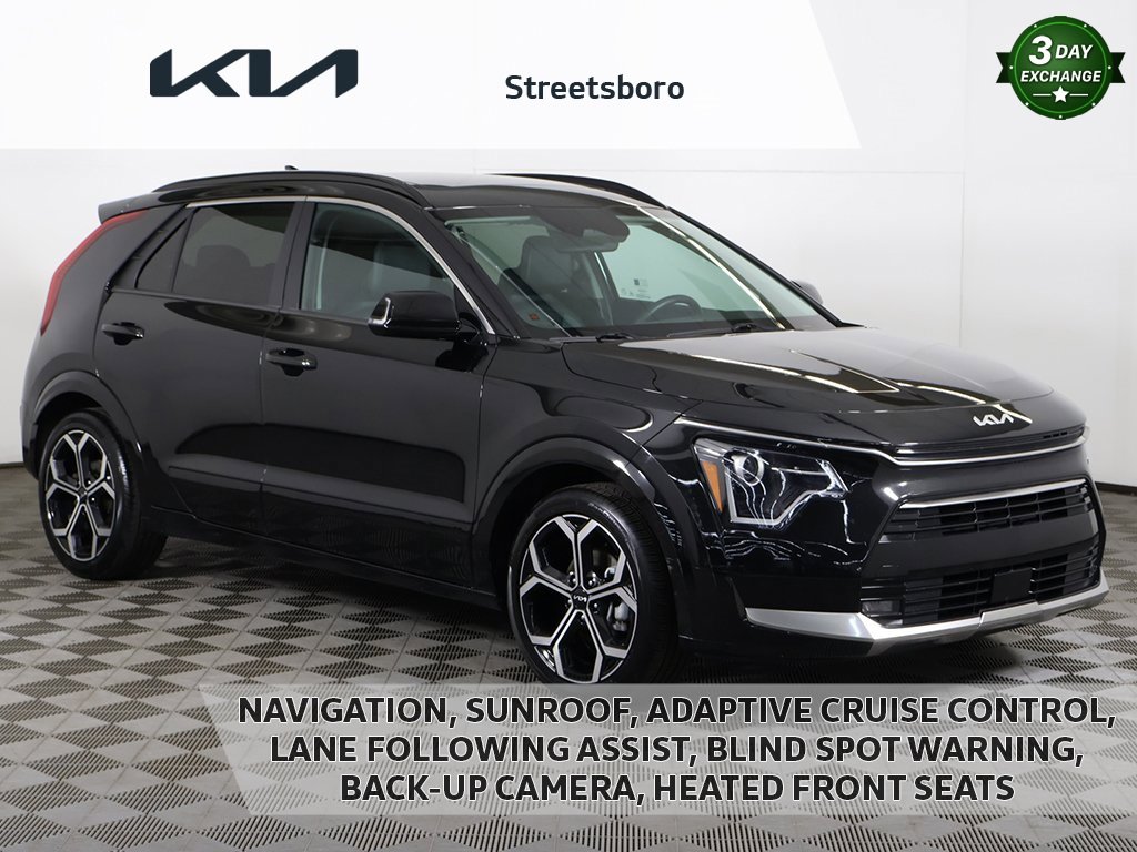 Used 2023 Kia Niro EX Touring