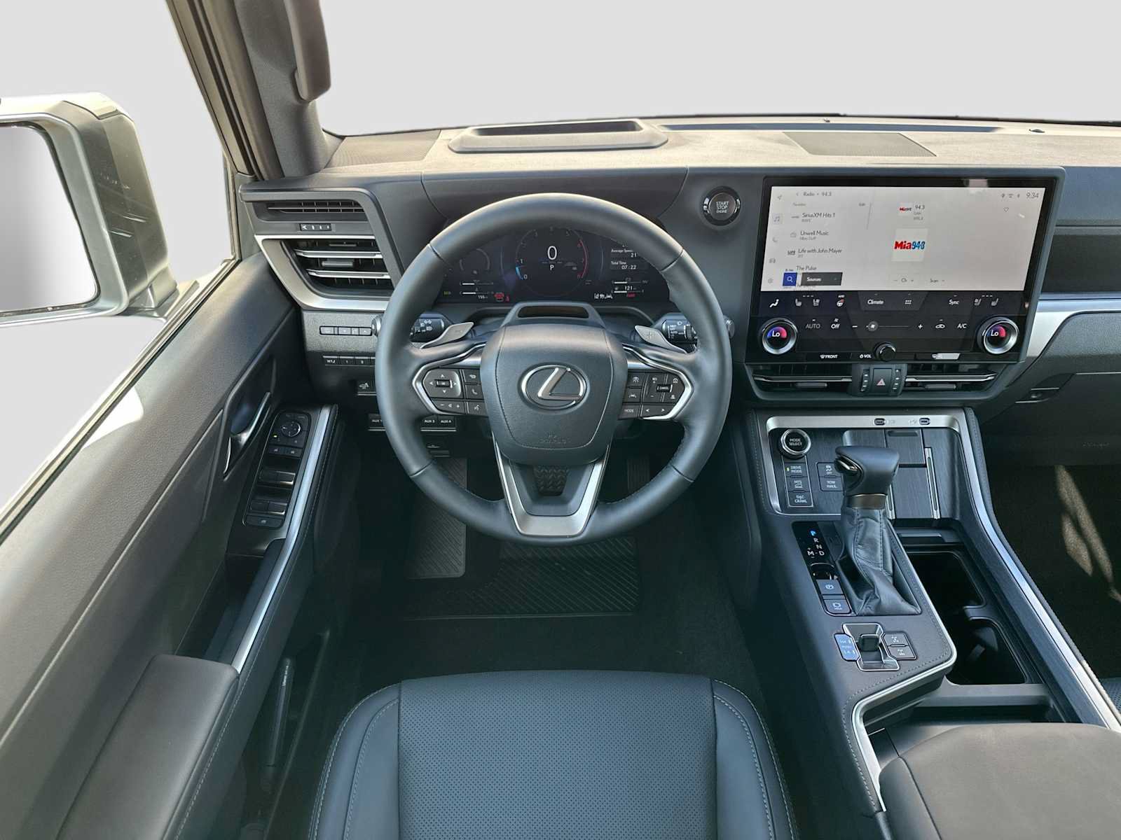 Used 2026 Lexus GX 550 AWD/4WD image 23