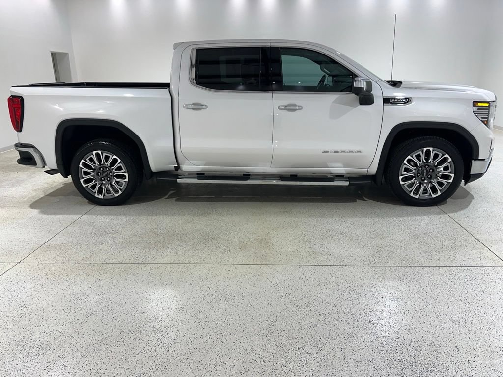 Used 2023 GMC Sierra 1500 SLT w/ SLT Premium Plus Package RWD image 6
