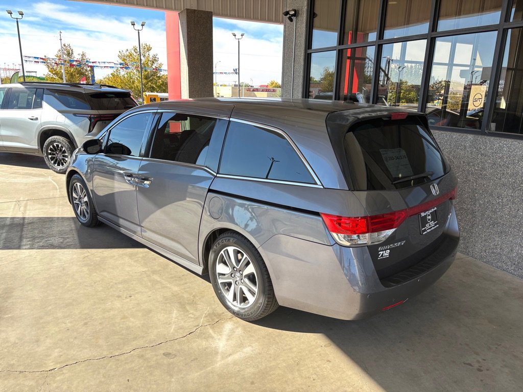 Used 2014 Honda Odyssey Touring Elite image 42