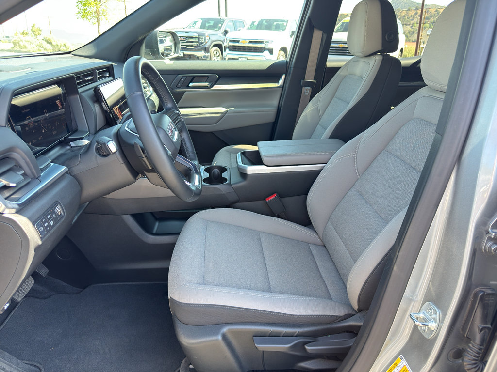 Used 2025 GMC Terrain Elevation AWD/4WD image 20