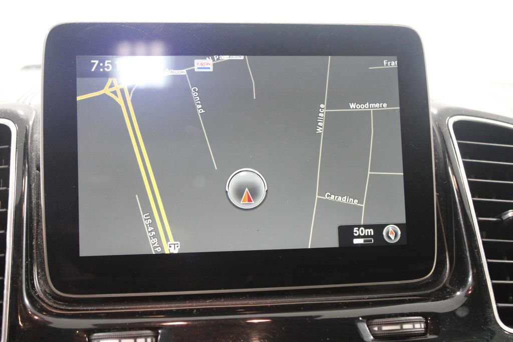 Used 2018 Mercedes-Benz GLS 450 4MATIC image 50