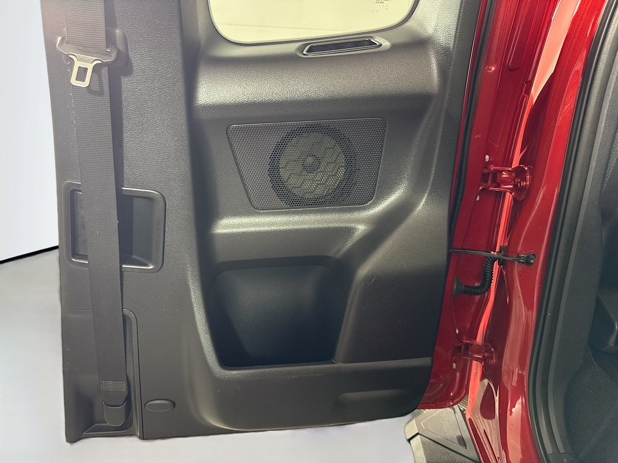 Used 2017 Toyota Tacoma SR5 w/ Tow Package RWD image 27