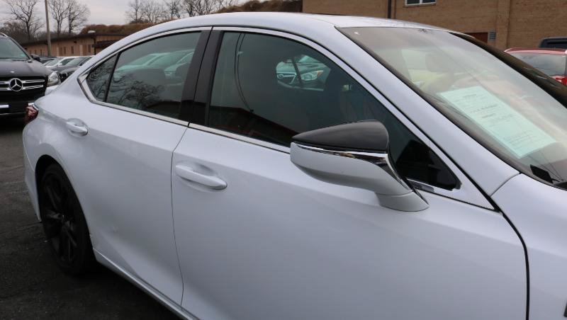 Used 2022 Lexus ES 350 F Sport w/ Accessory Package FWD image 9