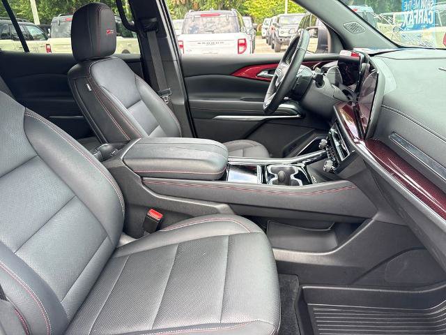 Used 2025 Chevrolet Traverse Z71 w/ Enhanced Driving Package AWD/4WD image 29