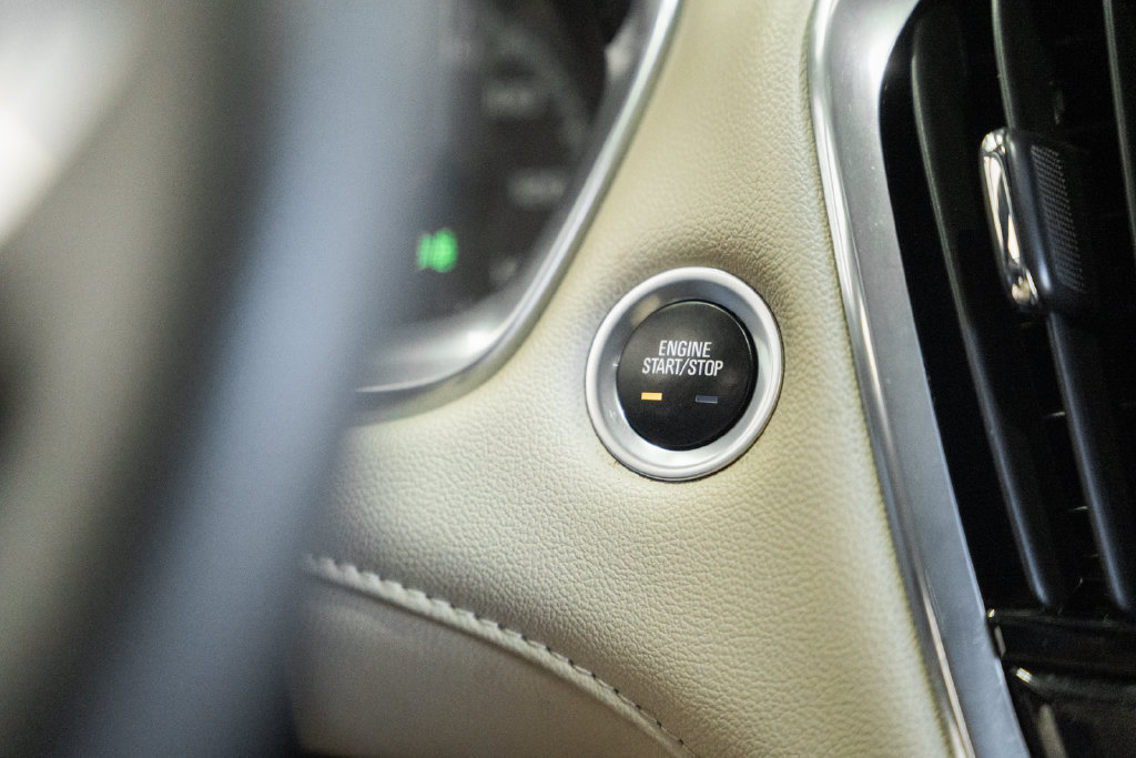 Used 2022 Chevrolet Traverse LS AWD/4WD image 20