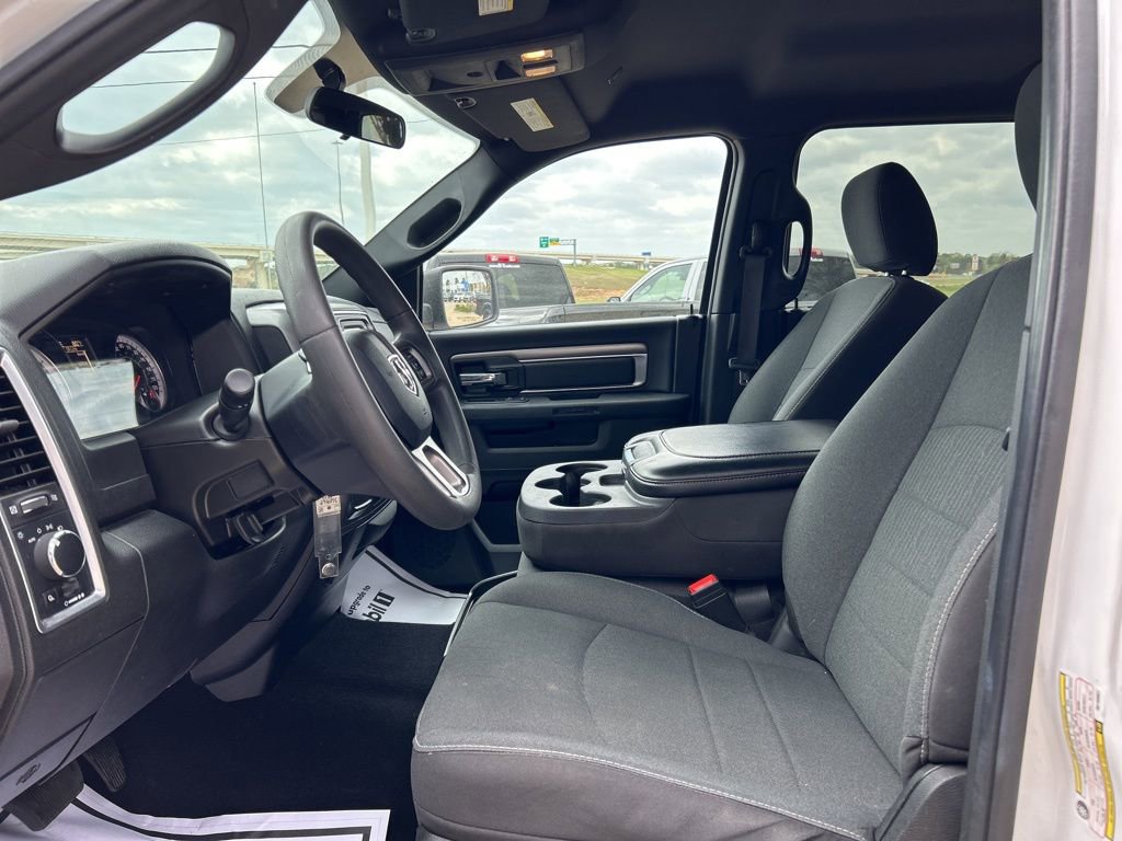 Used 2024 RAM 1500 Classic Warlock RWD image 11