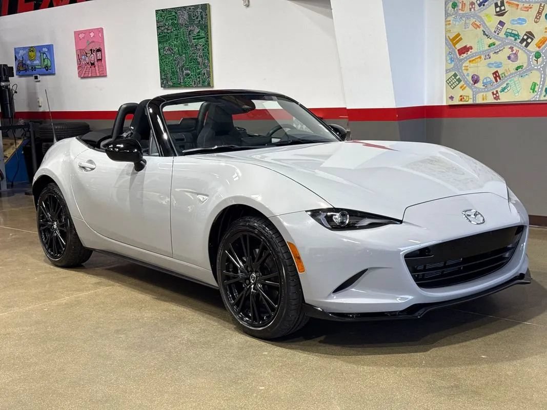 Used 2026 MAZDA MX-5 Miata Club w/ Interior Package RWD image 56