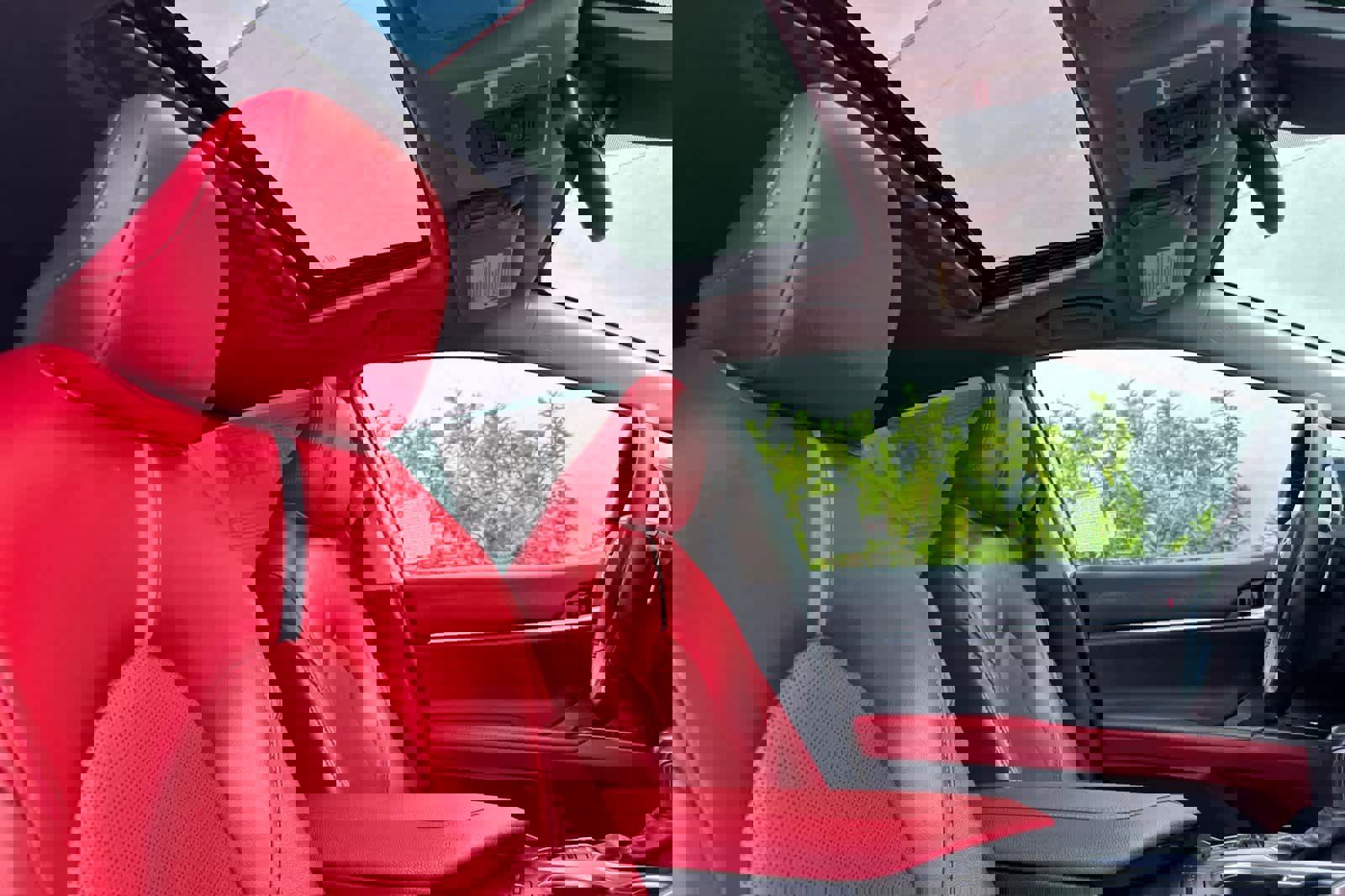 Used 2022 Toyota Camry XSE image 17