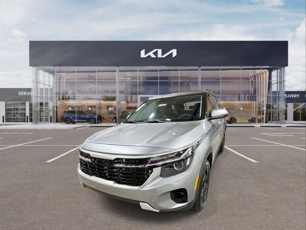 New 2026 Kia Seltos EX w/ EX Sunroof Package