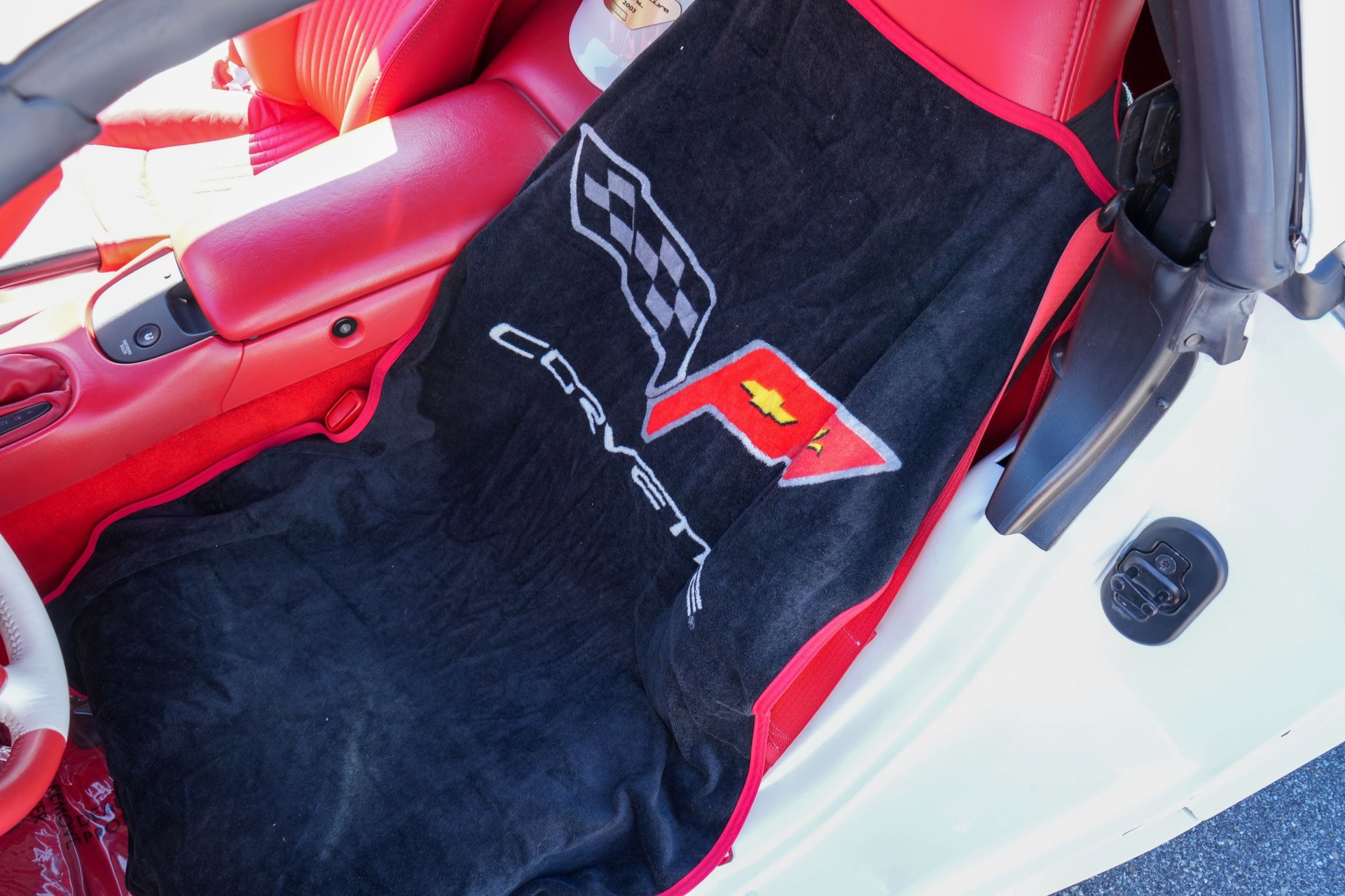 Used 2003 Chevrolet Corvette Convertible w/ Preferred Equipment Group1 image 25