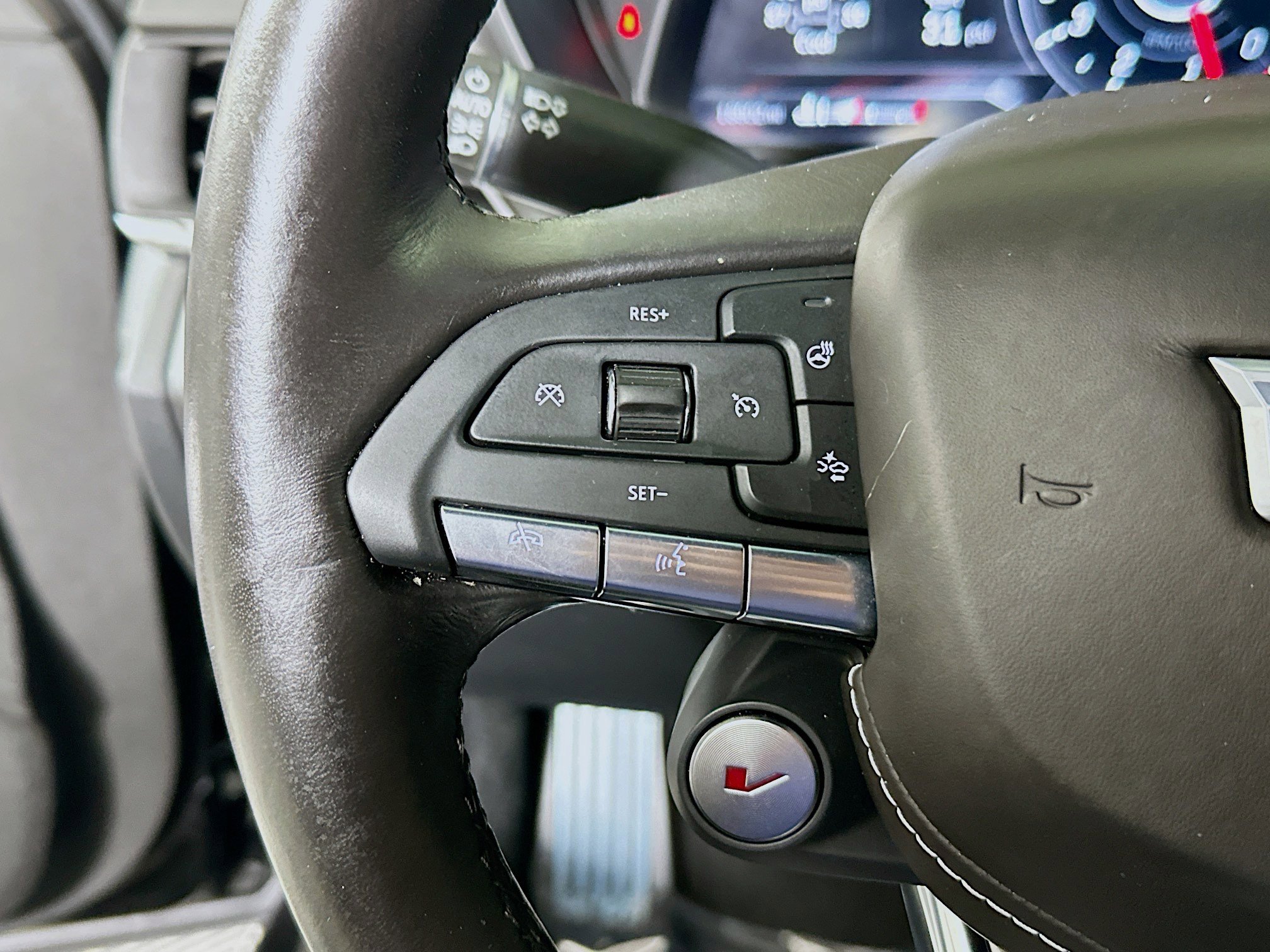 Used 2024 Cadillac CT4 V Blackwing w/ Technology Package image 16