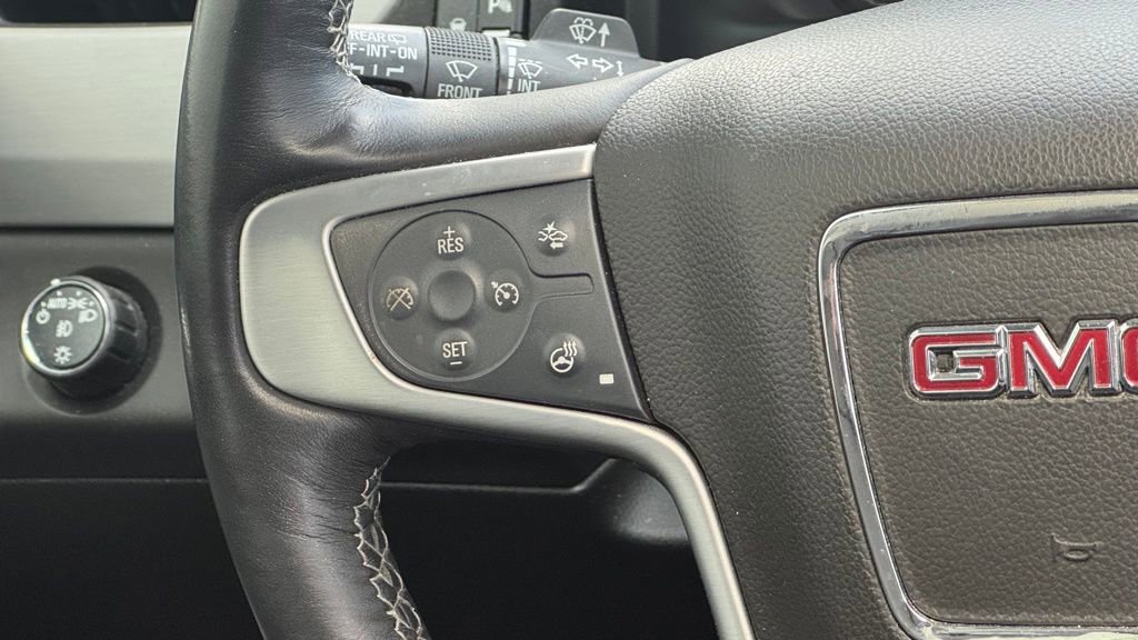 Used 2017 GMC Yukon SLT w/ Open Road Package image 17