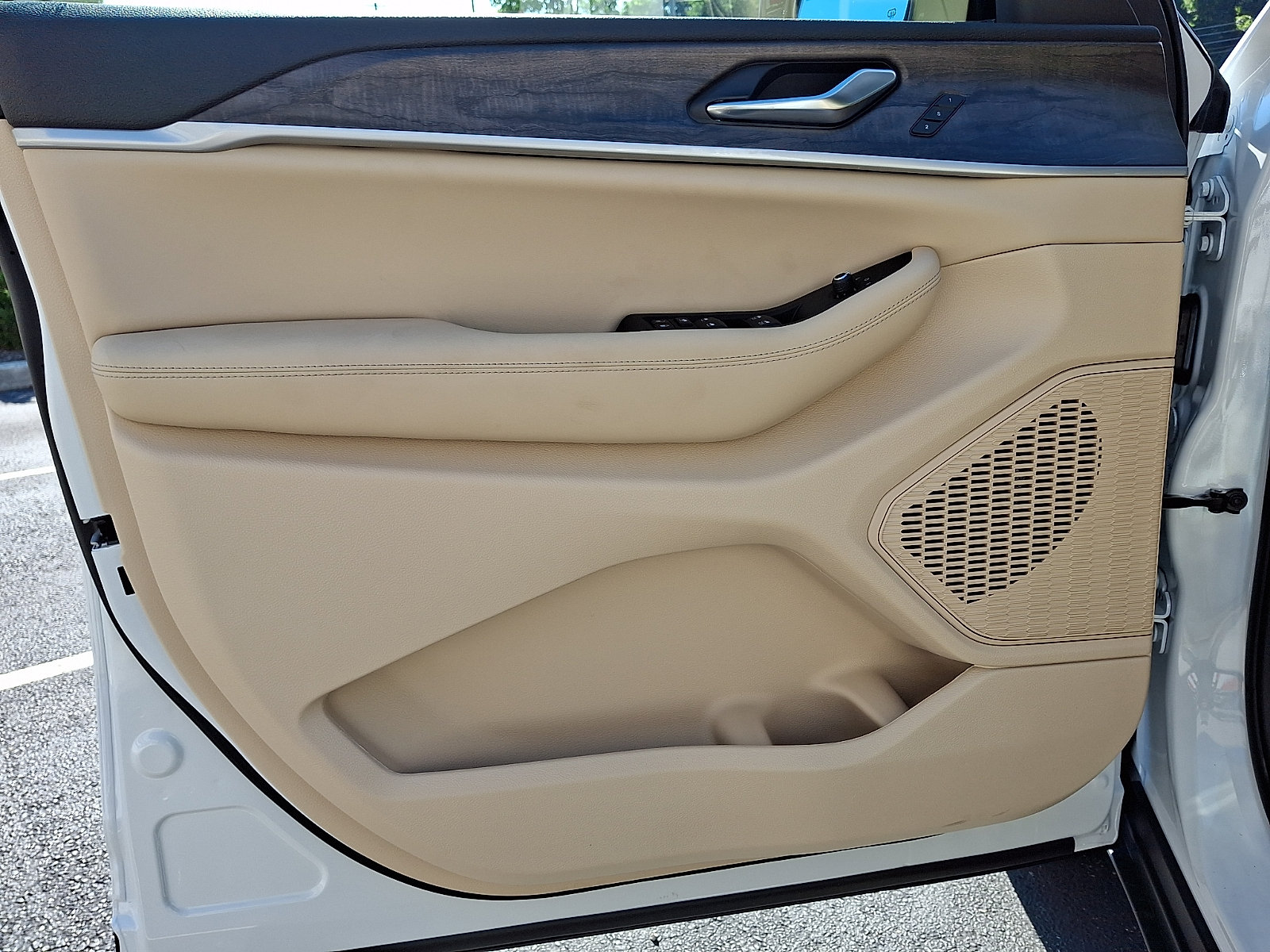 New 2027 Jeep Grand Cherokee Limited AWD/4WD image 8