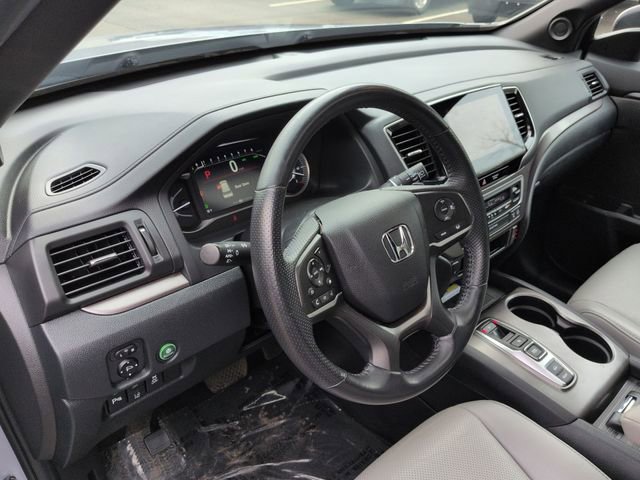 Used 2023 Honda Passport EX-L image 10