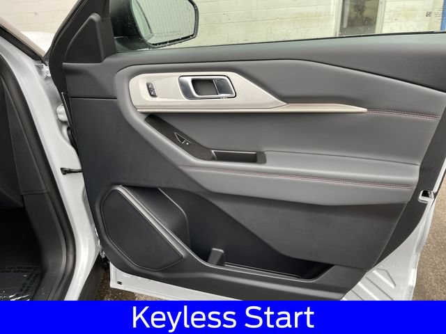 New 2026 Ford Explorer Active w/ Active Comfort Package RWD image 36