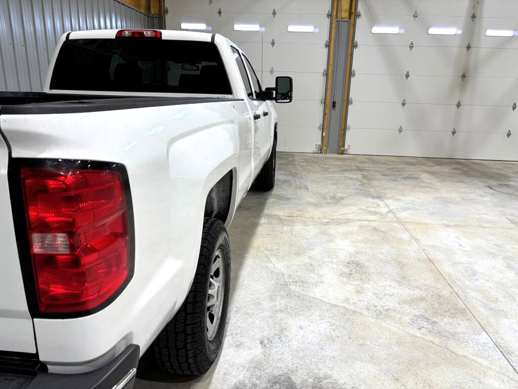 Used 2018 Chevrolet Silverado 2500 W/T w/ Snow Plow Prep Package image 10