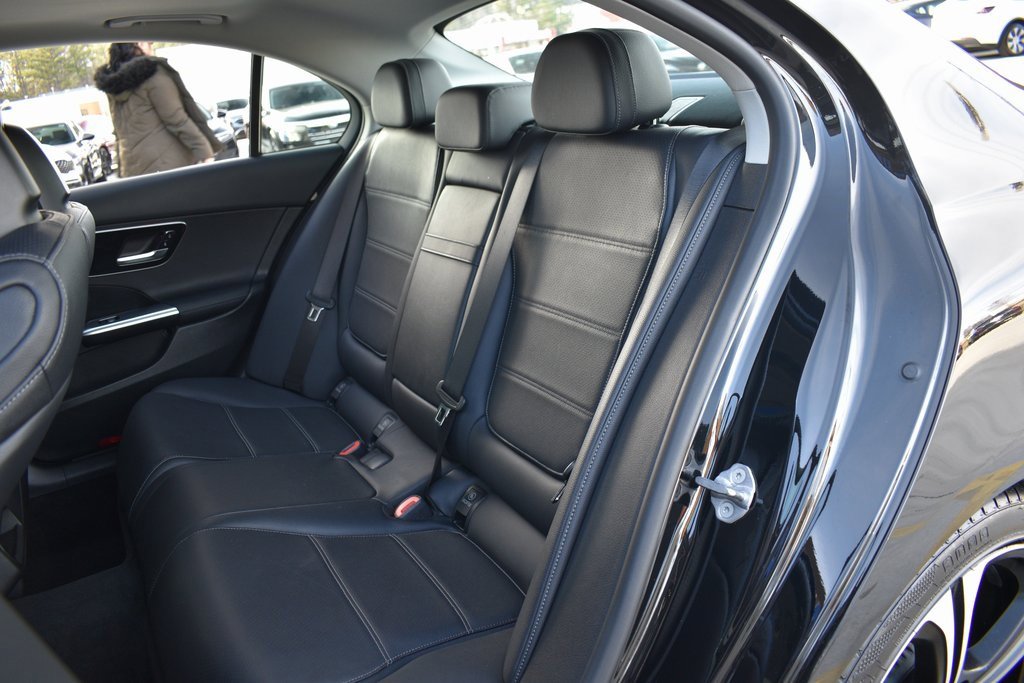 Used 2022 Mercedes-Benz C 300 Sedan image 15