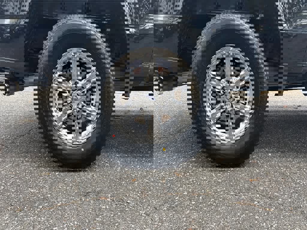 Certified 2024 Ford F150 XLT w/ Equipment Group 302A MID image 33