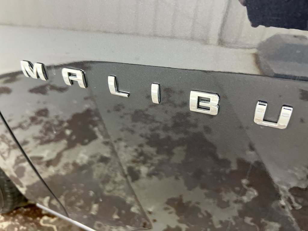 Used 2022 Chevrolet Malibu LS FWD image 25