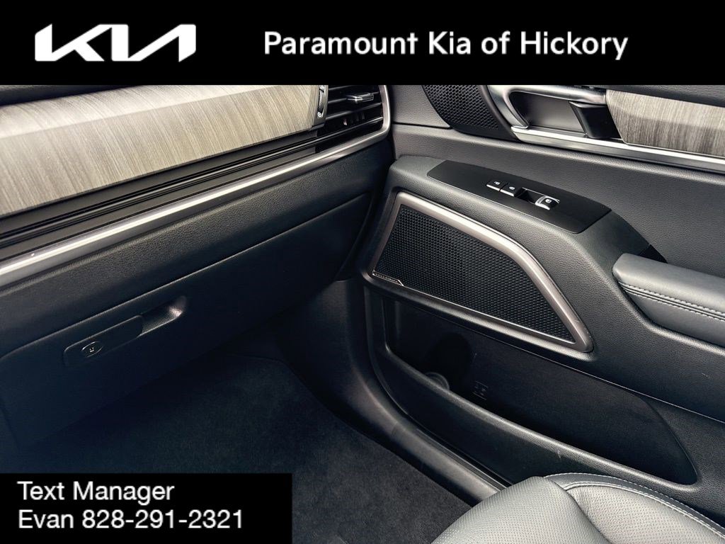Used 2025 Kia Telluride EX image 34