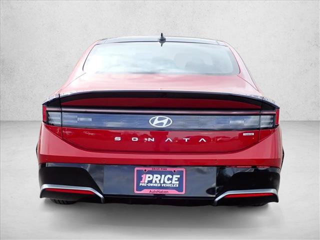 Used 2024 Hyundai Sonata Limited image 3