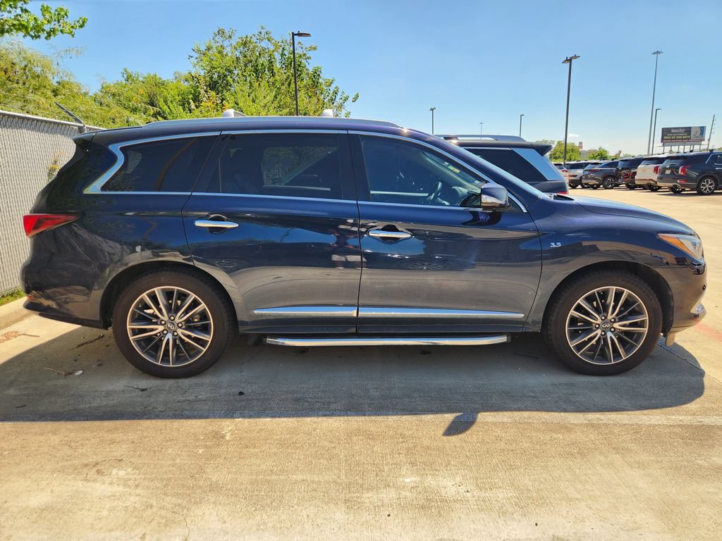 Used 2017 INFINITI QX60 FWD w/ Deluxe Technology Package image 5