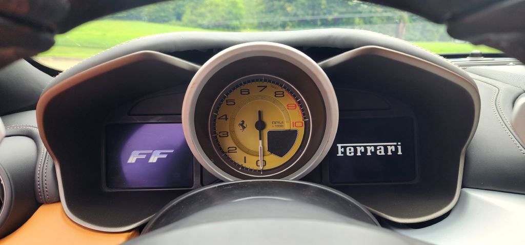 Used 2016 Ferrari FF image 21