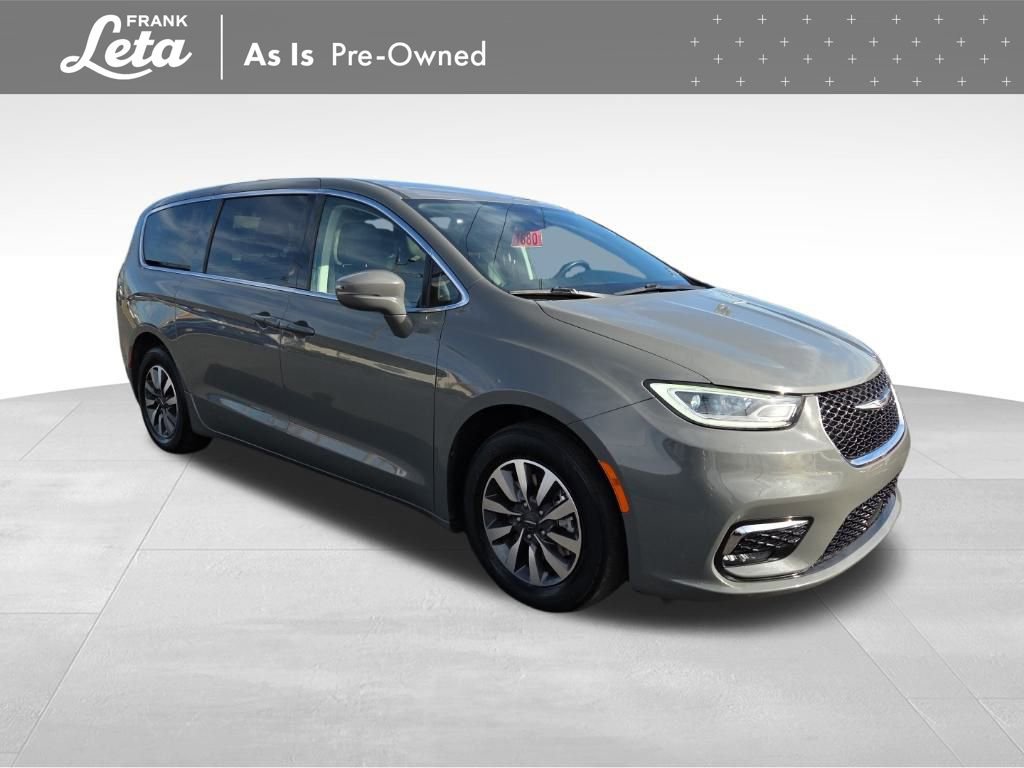 Used 2022 Chrysler Pacifica Touring-L image 14