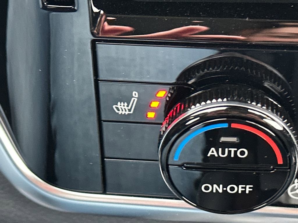 Used 2026 Nissan Rogue Platinum w/ Platinum Premium Package image 30