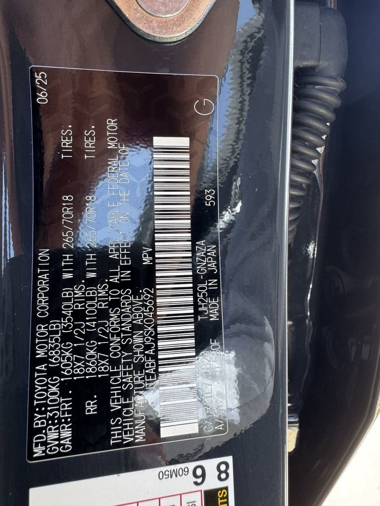 Used 2025 Toyota Land Cruiser w/ Premium Package image 34