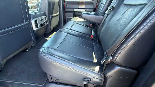 Used 2022 Ford F250 Lariat w/ Lariat Ultimate Package AWD/4WD image 17